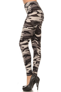 Women's Plus Grey Camouflage Military Look Pattern Printed Leggings