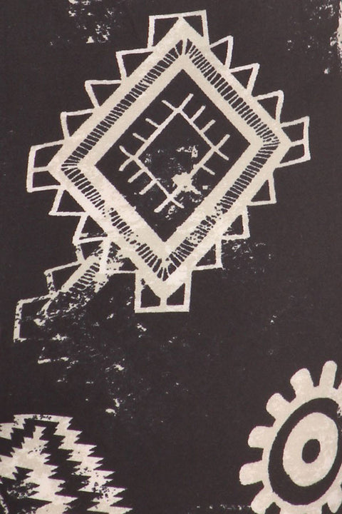 Women's Regular Square Pattern Print Leggings with Elastic Waist - Black White