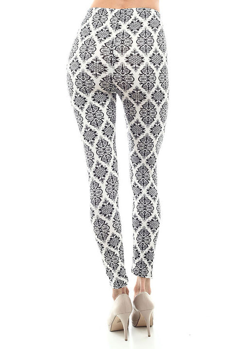 Women's Regular Petal Shape Pattern Print Leggings - White Black